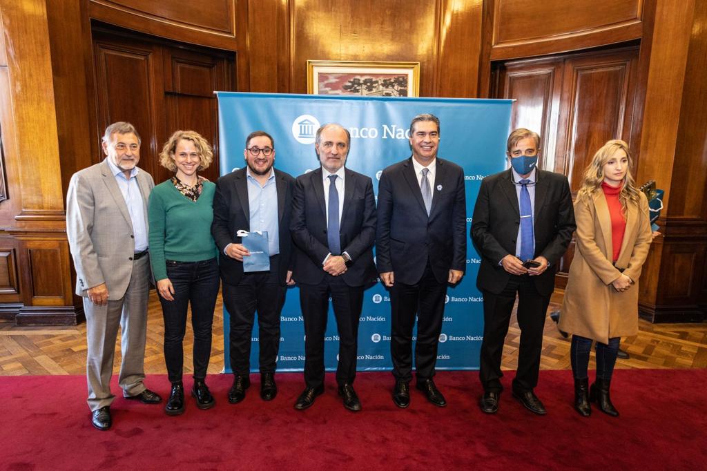 *BUENOS AIRES: CAPITANICH ACORDÓ AMPLIAR EL ACCESO A DESCUENTOS EN FARMACIAS Y SUPERMERCADOS CON EL BANCO NACIÓN Y DEFINIÓ AVANCES EN MATERIA DE TRANSPORTE*