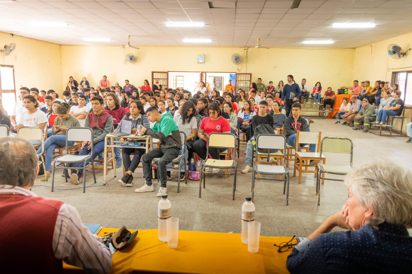 Puerto Tirol  Debate de precandidatos a intendente: Sager pidió a los jóvenes “que tengan esperanza y confíen en que pueden desarrollarse aquí"