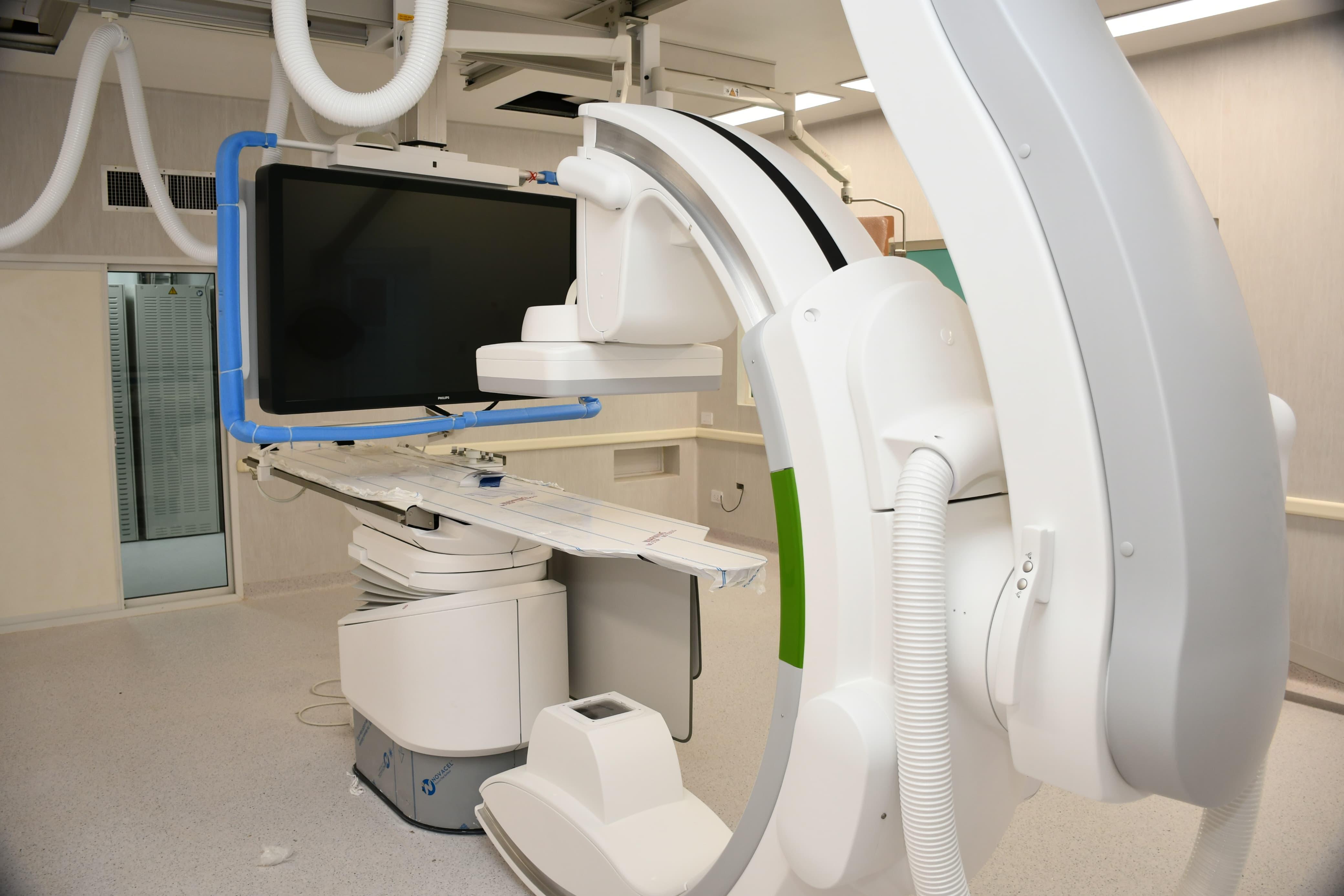 *”LA LLEGADA DEL ANGIÓGRAFO AL HOSPITAL PERRANDO ES UN ORGULLO PARA LA PROVINCIA”- MANIFESTÓ MENESES*