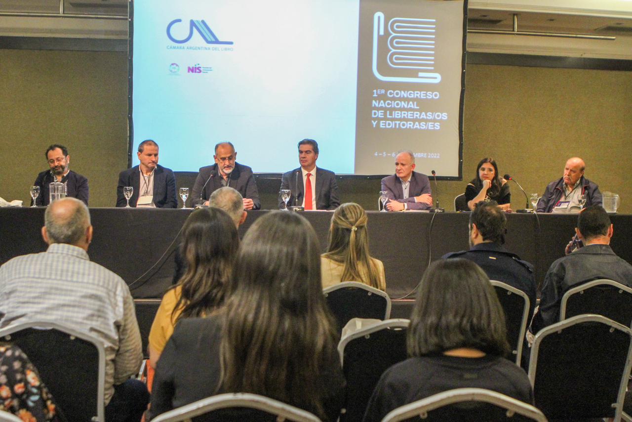 *CAPITANICH EN EL PRIMER CONGRESO DE LIBREROS Y EDITORES: "ES UNA CADENA DE VALOR QUE GENERA RIQUEZAS, SALARIOS Y OPORTUNIDADES”*