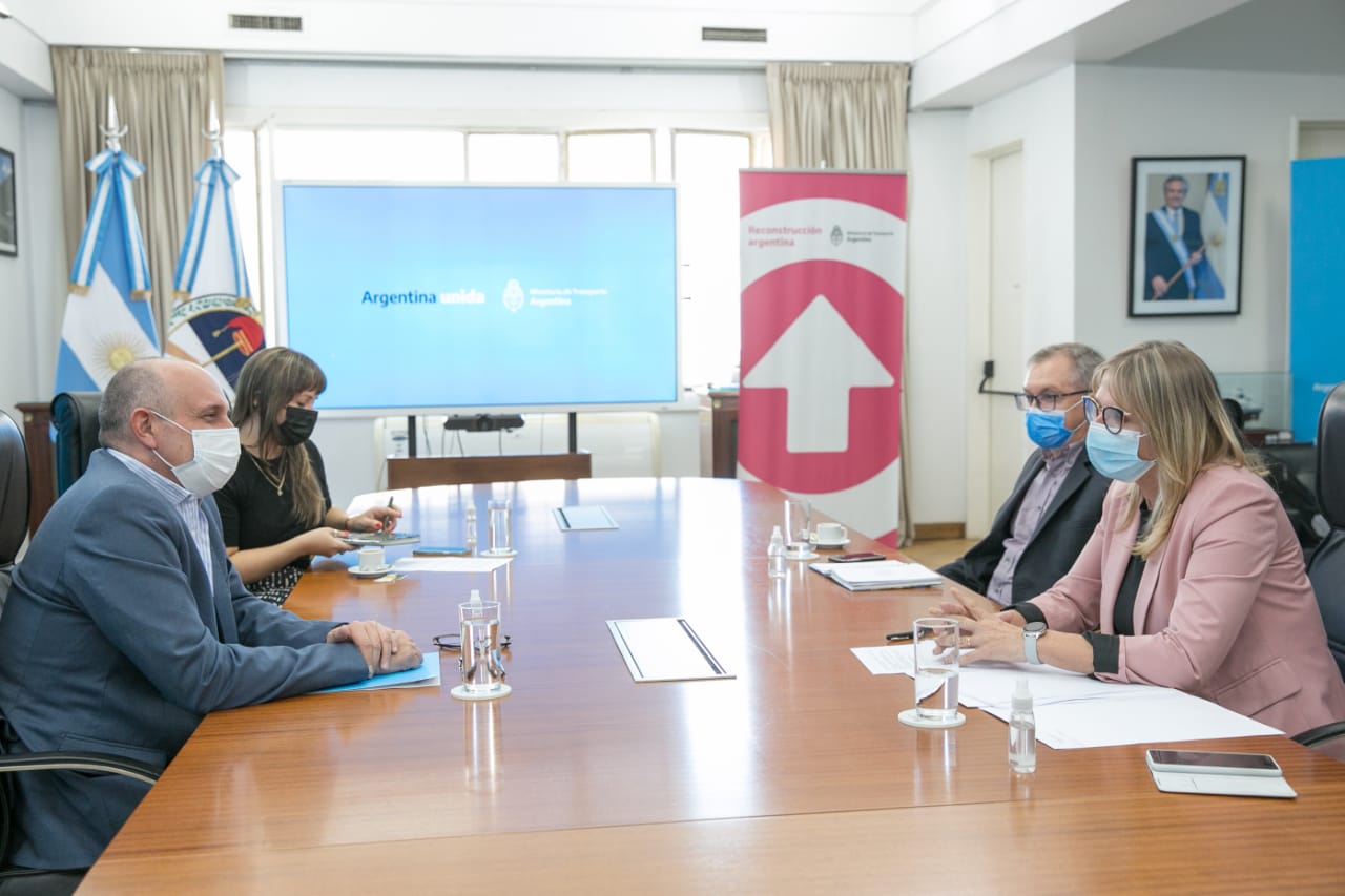 CHOMIAK Y PEDRINI SE REUNIERON CON EL MINISTRO DE TRANSPORTE DE LA NACIÓN