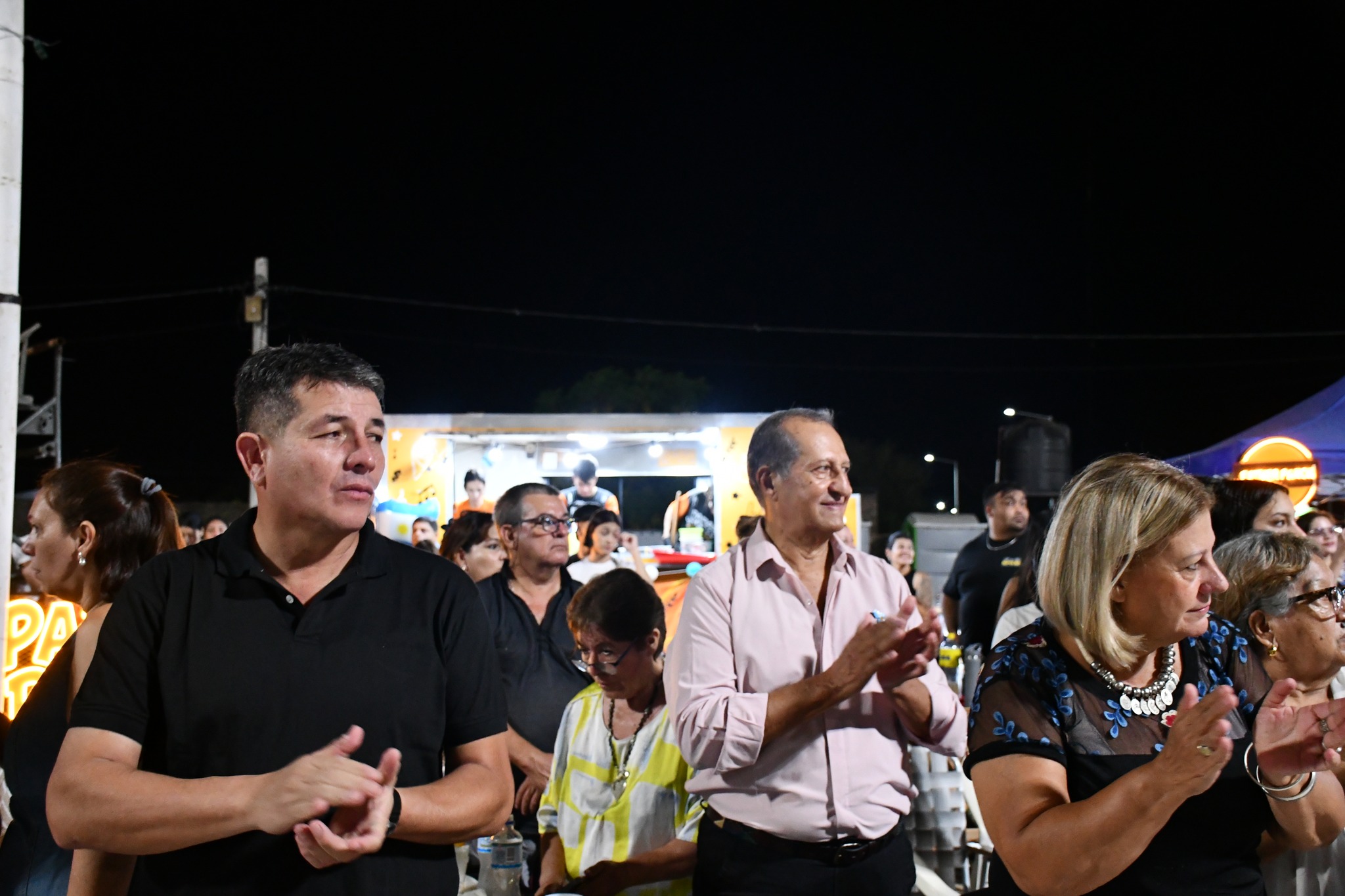 VILLA &Aacute;NGELA REALIZ&Oacute; LA VIGILIA POR MALVINAS EN EL ESPACIO P&Uacute;BLICO DE USOS M&Uacute;LTIPLES  MUNICIPAL