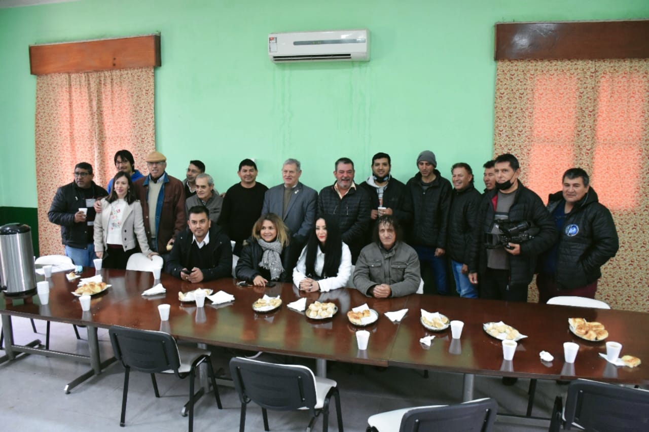 EL CONCEJO DELIBERANTE DE VILLA ÁNGELA, OFRECIÓ UN DESAYUNO AGASAJO A LOS PERIODISTAS