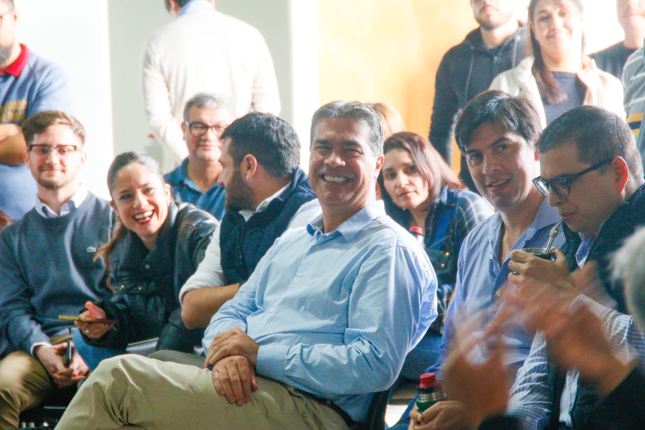 *TRABAJADORAS Y TRABAJADORES DE EMPRESAS PÚBLICAS EXPUSIERON ANTE CAPITANICH SUS EXPECTATIVAS PARA LOS PRÓXIMOS AÑOS*