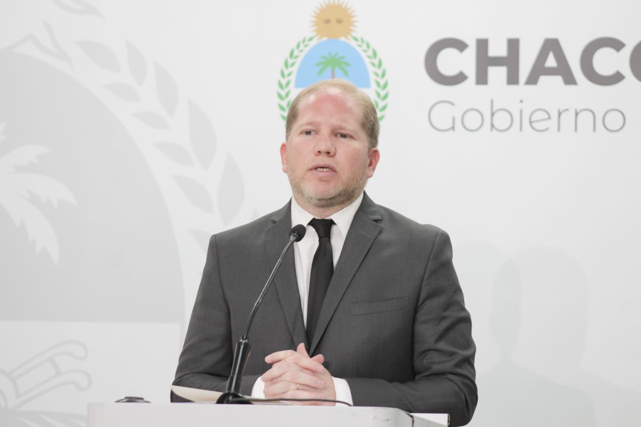 *Capitanich se reunió con Gloria Romero: “el gobernador manifestó su absoluto acompañamiento y compromiso por la verdad y la justicia”, destacó Chapo*