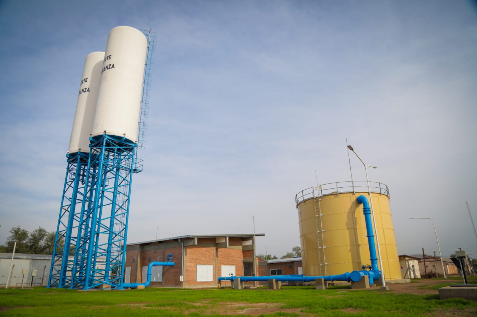 *Capitanich habilitó el acueducto Wichí II que garantizará la provisión de agua en cuatro localidades y parajes de El Impenetrable*