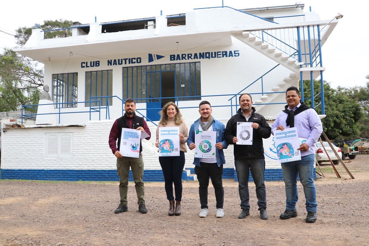 CHACO SOSTENIBLE: EL GOBIERNO PRESENTÓ EL PRIMER CUADERNILLO DE LA SERIE "AGUA Y AMBIENTE"