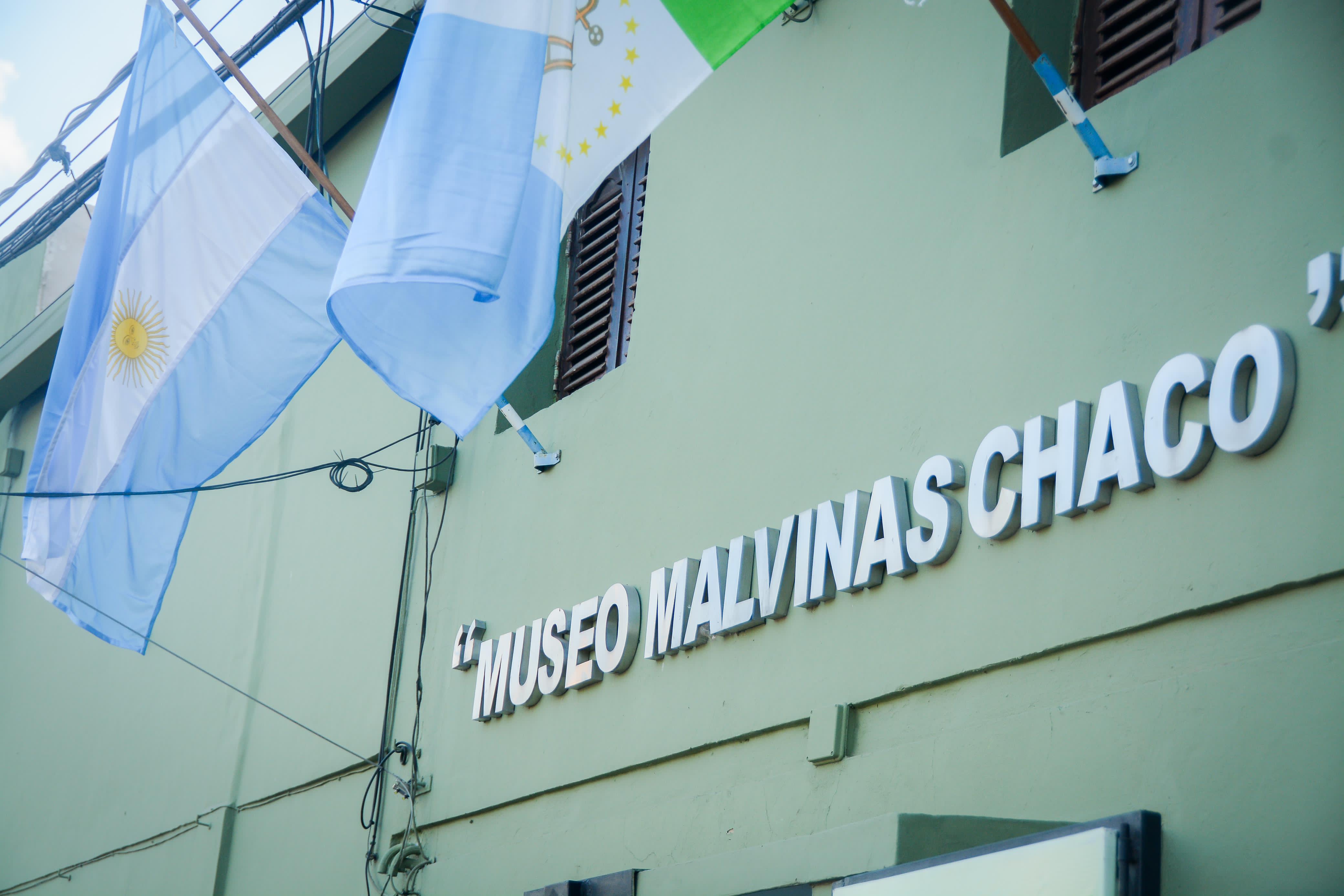 ZDERO VISITÓ EL MUSEO DE MALVINAS CHACO Y DESTACÓ LA LABOR DE LOS EX COMBATIENTES PARA MANTENER VIVA LA HISTORIA