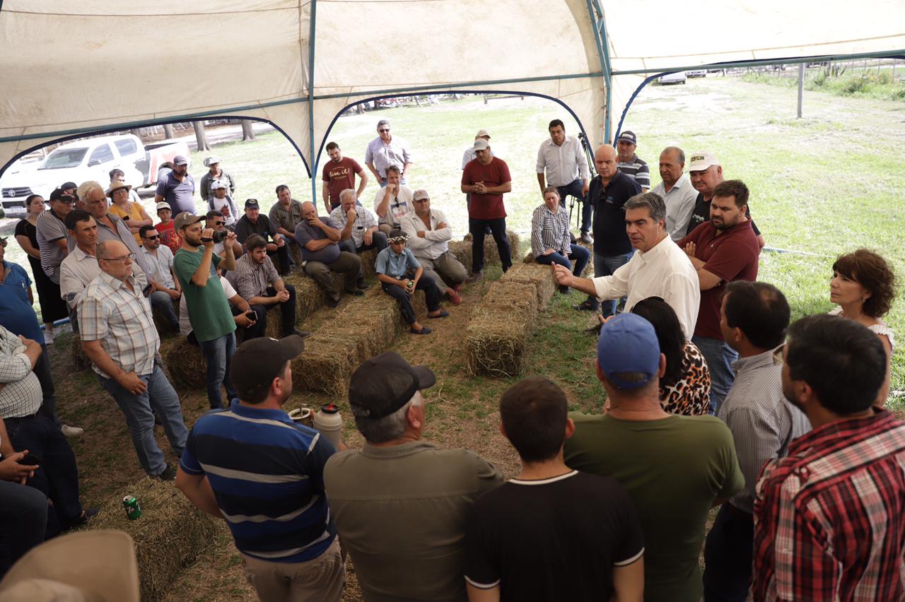 *VILLA ÁNGELA: CAPITANICH Y PRODUCTORES GANADEROS DEFINIERON ACCIONES PARA MITIGAR EL IMPACTO GENERADO POR LA SEQUÍA*