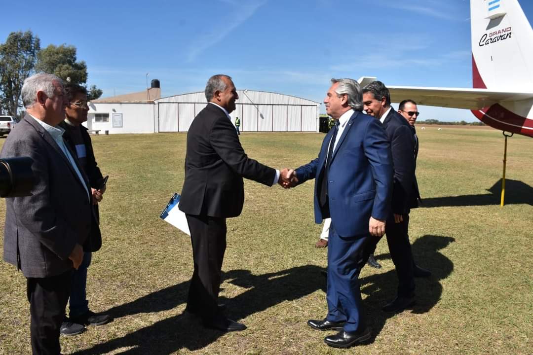 EL INTENDENTE PAPP INAUGURÓ 100 VIVIENDAS JUNTO AL PRESIDENTE FERNÁNDEZ Y EL GOBERNADOR CAPITANICH