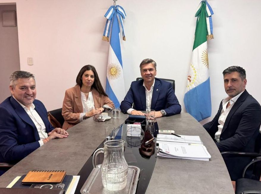 ZDERO LOGRÓ LA OBRA DE LA RUTA Nº 13 HASTA CHARADAI