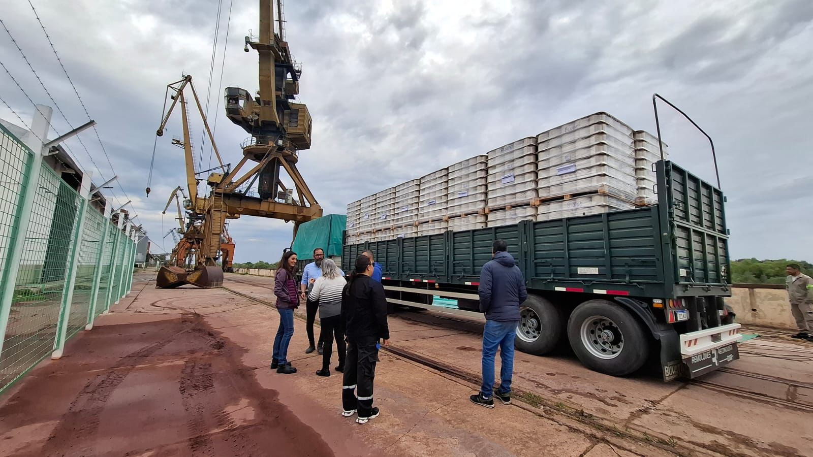 DESDE EL PUERTO DE BARRANQUERAS SE REALIZÓ UNA EXPORTACIÓN HISTÓRICA DE HILADO DE ALGODÓN