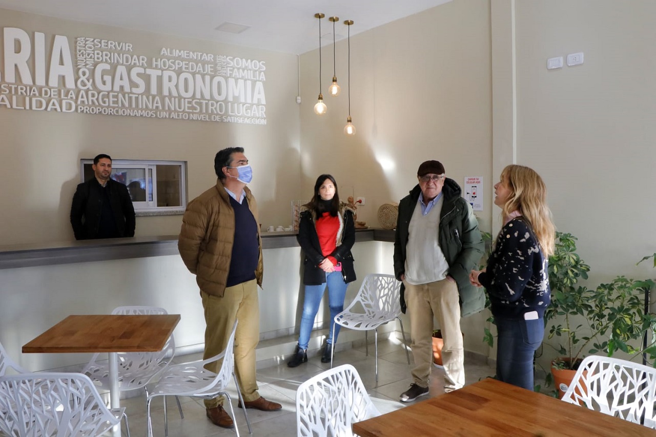 *CAPITANICH RECORRIÓ OBRAS DE INFRAESTRUCTURA EN EL DOMO DEL CENTENARIO Y EL CENTRO DEPORTIVO DON BOSCO DE RESISTENCIA*