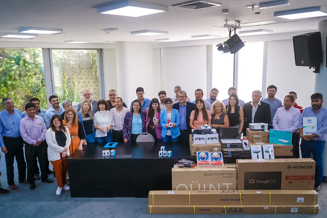 MI PUEBLO CONECTADO: NACIÓN INSTALÓ ANTENAS SATELITALES EN 17 LOCALIDADES CHAQUEÑAS