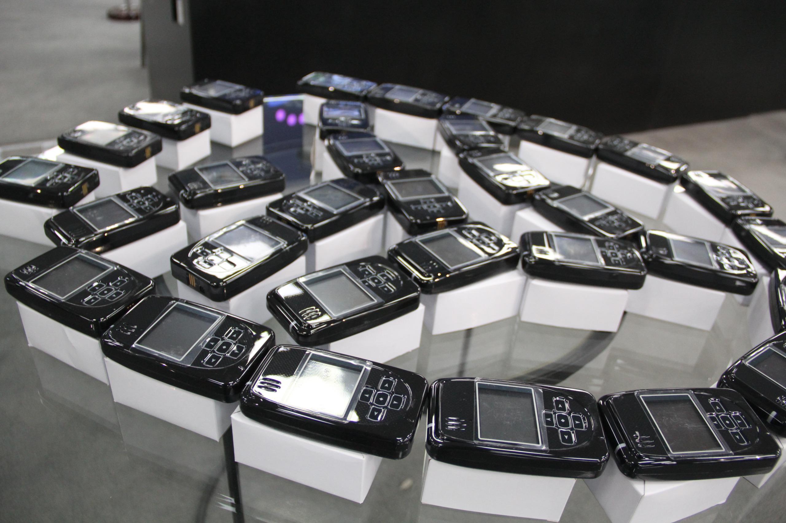 EL GOBIERNO DEL CHACO PRESENTÓ NUEVOS DISPOSITIVOS DUALES PARA LA PROTECCIÓN DE VÍCTIMAS DE VIOLENCIA DE GÉNERO