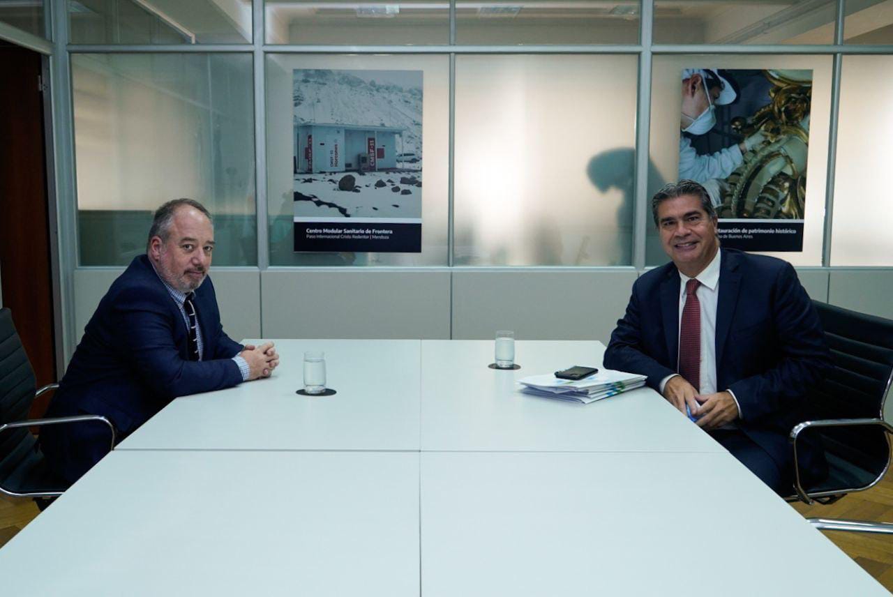 ANTE NACIÓN, EL GOBERNADOR ULTIMA DETALLES PARA LA EJECUCIÓN DE OBRAS PÚBLICAS EN LA PROVINCIA  