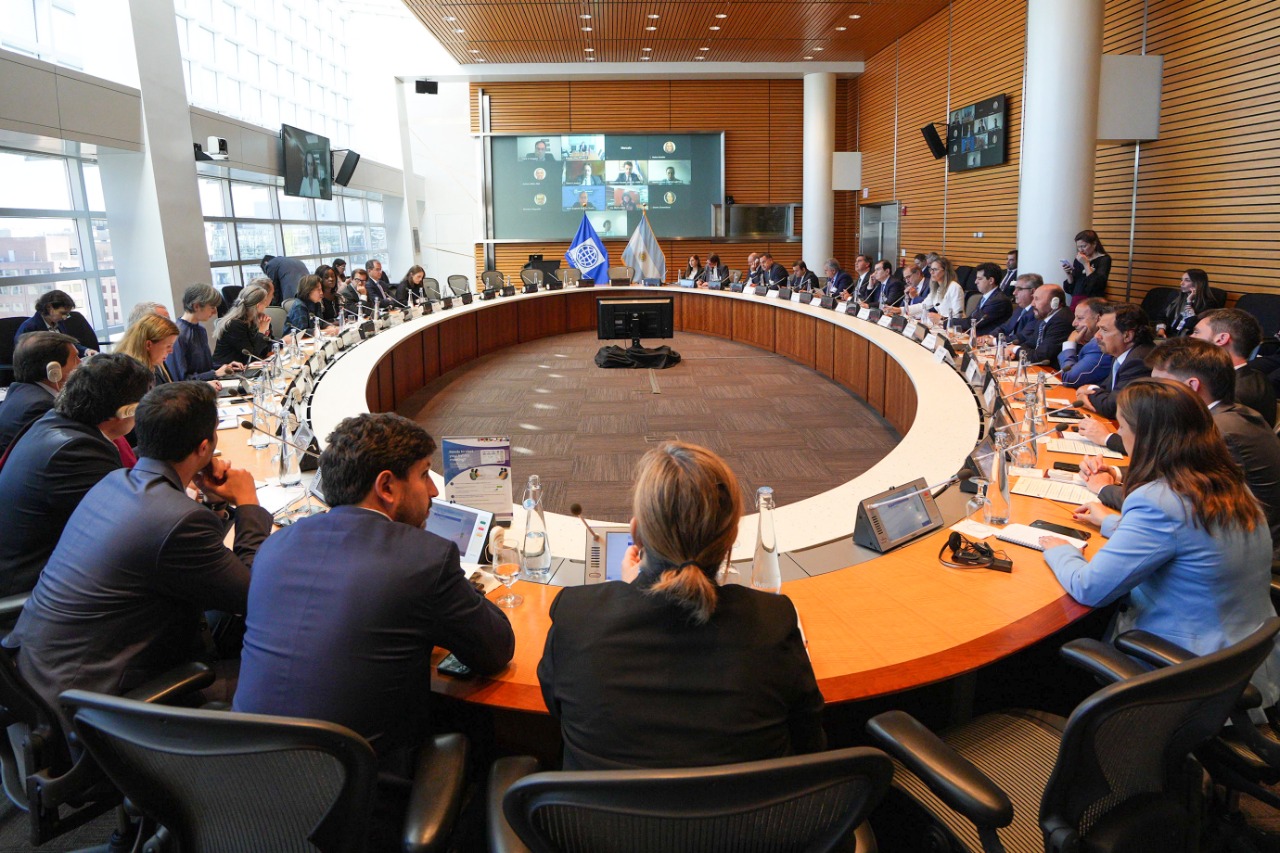 *JUNTO A REPRESENTANTES DEL BANCO MUNDIAL Y DEL BID, GOBERNADORES DEL NORTE GRANDE DEFINEN AGENDA DE OBRAS ESTRATÉGICAS*