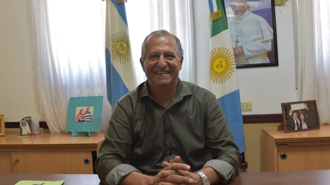 EL INTENDENTE PAPP INFORMÓ SOBRE LA CONTINUIDAD DE LAS OBRAS QUE COMENZARON EN 2022