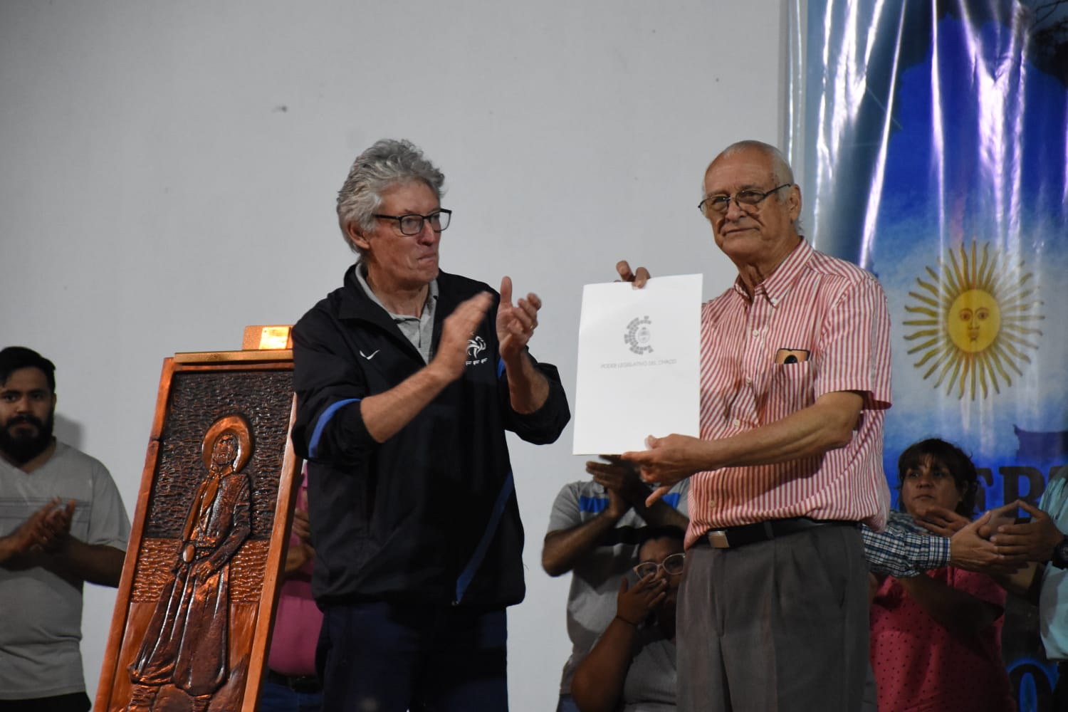 *Con gran éxito se realizó el 10° Certamen Nacional de Danzas y Malambo "Tirol abraza al país"*